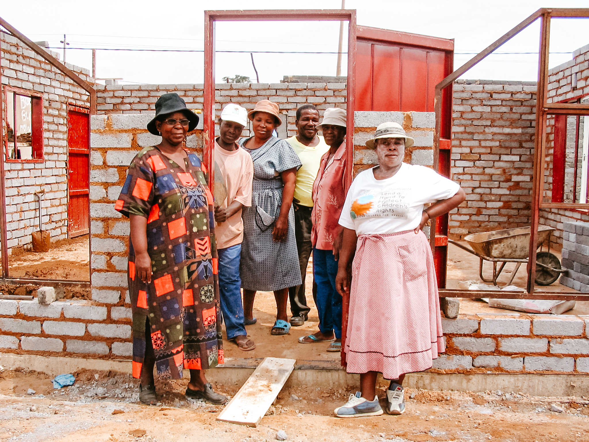 Rooftops Canada launches new five-year Women’s Spaces project in Africa 