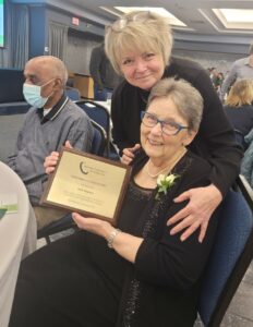 Co-op housing champions Linda Ferguson and Sandra Hardy honoured by Manitoba Co-operative Association